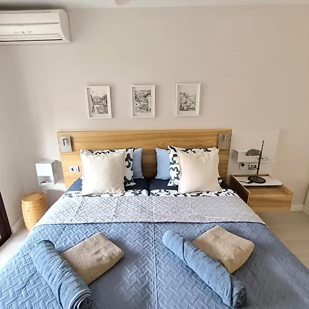 Olivia Sunset Bliss - Ac, Fibre Net, Large Pool, La Gomera And Ocean View Apartment