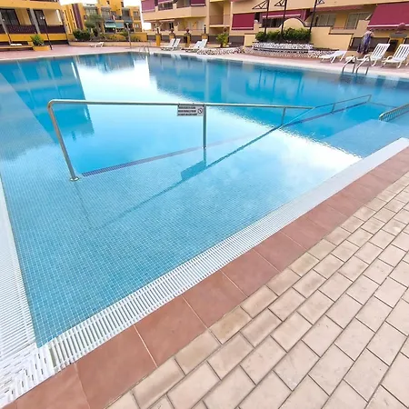 Apartment Olivia Sunset Bliss - Ac, Fibre Net, Large Pool, La Gomera And Ocean View Puerto de Santiago (Tenerife)